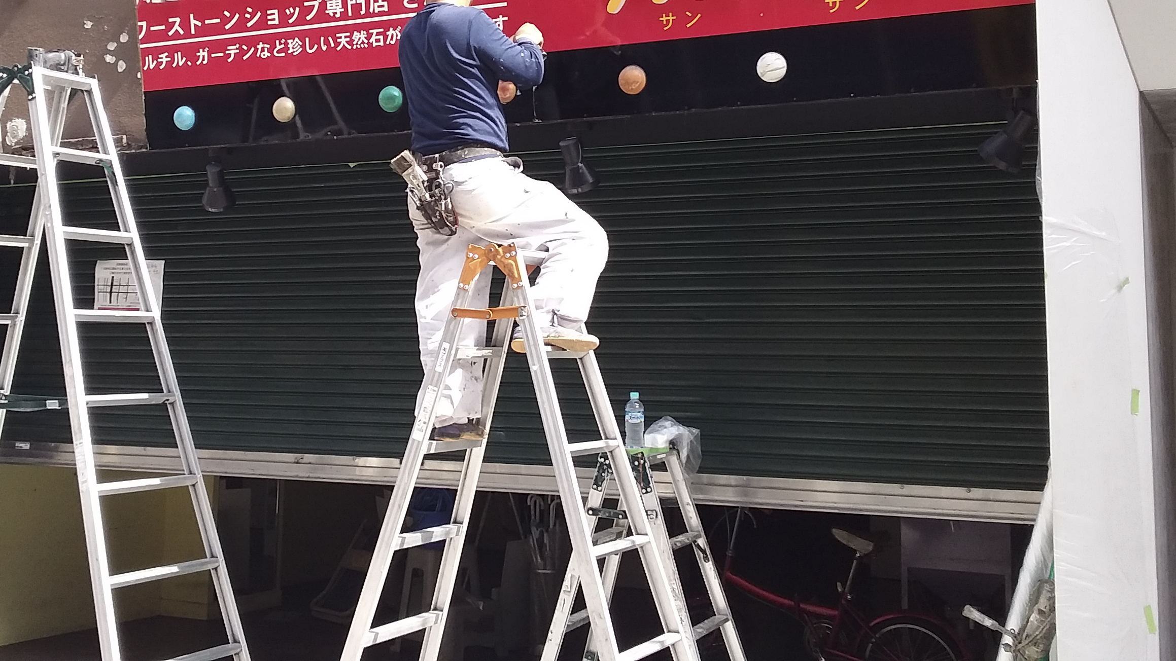 各種看板の撤去・処分もテント等の撤去・処分もおまかせください！